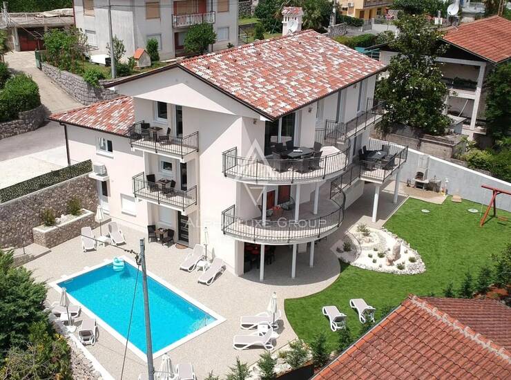 Kvarner, Opatija: Luksuzna vila s bazenom i pogledom na more