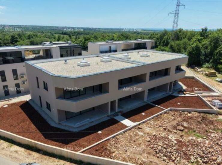 Prodaje se stan u Taru kraj Poreča (8 km).
Zbog svoje lokacije i sadržaja... — fotografija 8