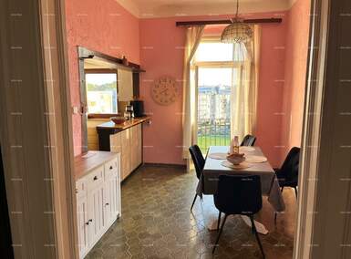 Trosoban stan, Pula, prodaja, 230000 €, 96 m2
