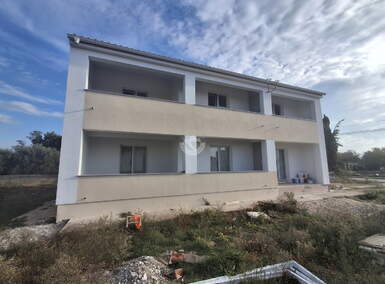 Kuca, Nin, prodaja, 650000 €, 240 m2