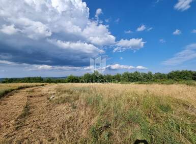 Zemljiste, Poreč, prodaja, 159000 €, 1752 m2