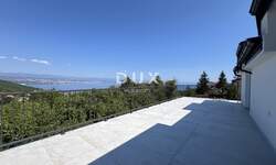Trosoban stan, Lovran, prodaja, 349000 €, 80 m2