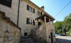 Kuca, Gračišće, prodaja, 375000 €, 200 m2
