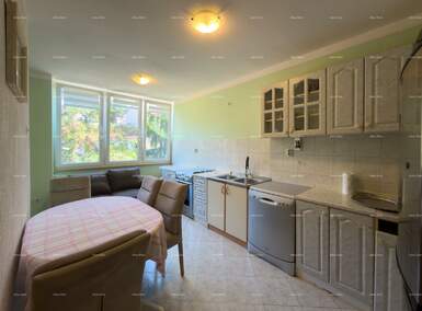 Dvosoban stan, Pula, prodaja, 235000 €, 58 m2