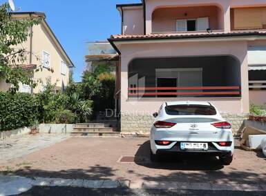Kuca, Poreč, prodaja, 395000 €, 114 m2