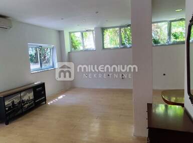 Poslovni prostor, Rijeka, Krimeja, prodaja, 208000 €, 50 m2