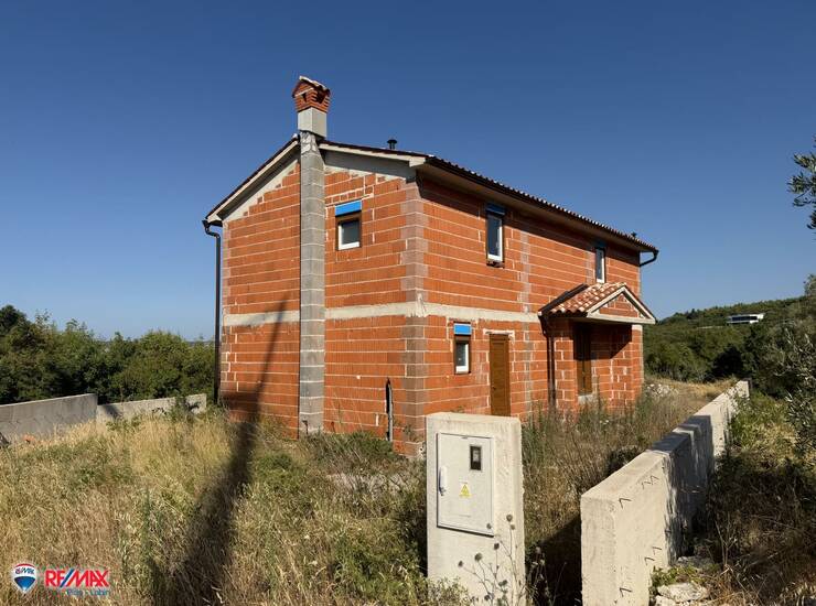 ISTRA, LABIN, VIŠKOVIĆI, ROH BAU S POGLEDOM NA MORE