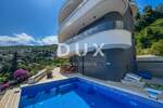 Opatija, centar, četverosoban stan, 158 m2, s privatnim bazenom