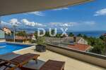 Opatija, centar, četverosoban stan, 158 m2, s privatnim bazenom