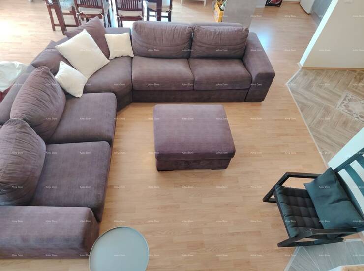 Na izvrsnoj lokaciji u Premanturi, odmah uz borovu šumu i svega 100 metara... — fotografija 5