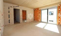 Dvosoban stan, Poreč, prodaja, 233000 €, 65 m2