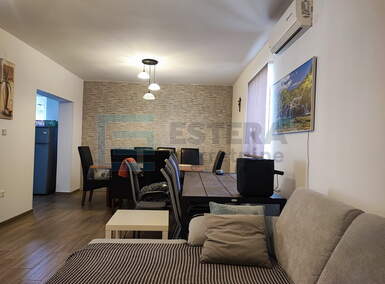 Trosoban stan, Biograd na Moru, prodaja, 260000 €, 93 m2
