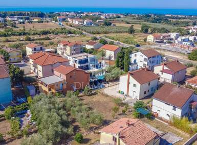 Zemljiste, Novigrad, prodaja, 267000 €, 611 m2