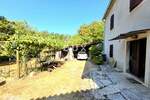 Istra, Buzet, kuća, 160 m2, stancija s 26724 m2 zemljišta