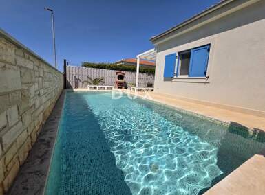 Kuca, Novigrad, prodaja, 390000 €, 91 m2