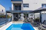 Kuca, Poreč, prodaja, 550000 €, 170 m2