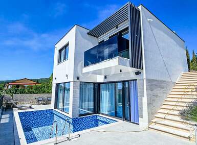 Kuca, Crikvenica, Jadranovo, prodaja, 1450000 €, 230 m2