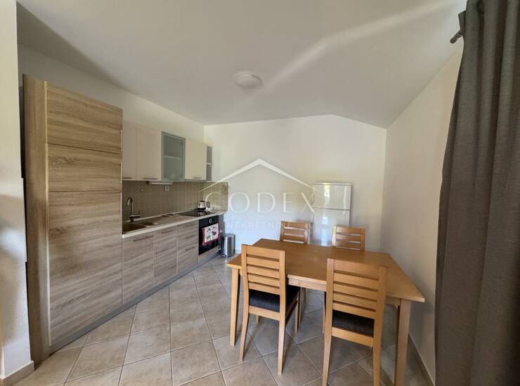 Klimno, Krk - prodaja dvosobnog apartmana s pogledom na more