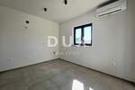 Trosoban stan, Pula, Štinjan, prodaja, 300000 €, 71 m2