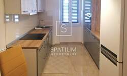 Trosoban stan, Rijeka, Belveder, najam, 800 €, 68 m2