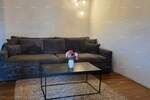 Na prodaju je potpuno renovirana kamena kuća površine 170 m², smještena...