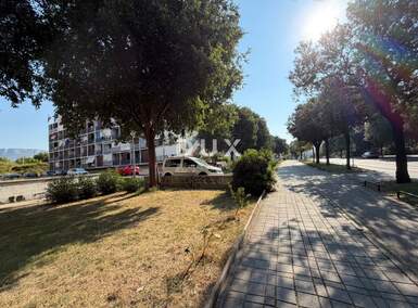 Dvosoban stan, Split, Poljud, najam, 700 €, 50 m2