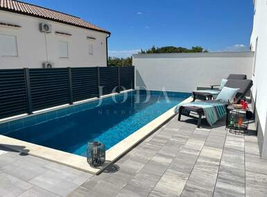 Trosoban stan, Crikvenica, prodaja, 289000 €, 62 m2