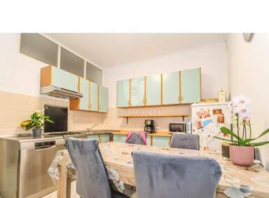 Kuca, Pula, Centar, prodaja, 550000 €, 170 m2
