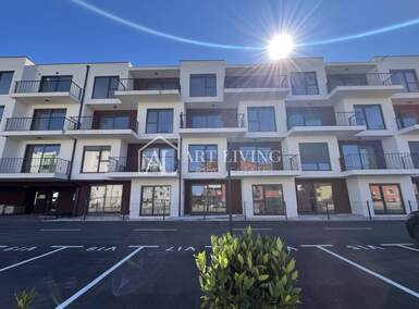 Dvosoban stan, Umag, prodaja, 215000 €, 61 m2