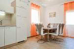 Istra, Fažana, apartmanska kuća, 162 m2
