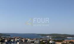 Trosoban stan, Pula, Veruda, prodaja, 230000 €, 62 m2
