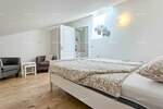Novigrad – Dvoetažni stan 84 m² s terasom i parkingom

Na prodaju je sv...