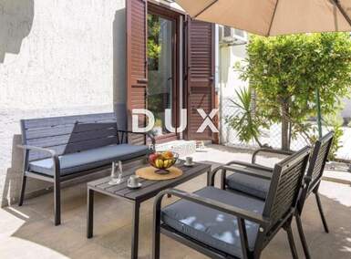 Trosoban stan, Lovran, prodaja, 415000 €, 72 m2
