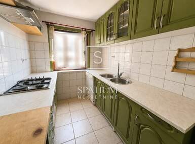 Trosoban stan, Rijeka, Banderovo, prodaja, 215000 €, 68 m2