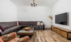 Kuca, Opatija, Poljane, najam, 3100 €, 200 m2