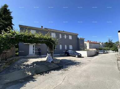 Kuca, Pula, prodaja, 850000 €, 350 m2