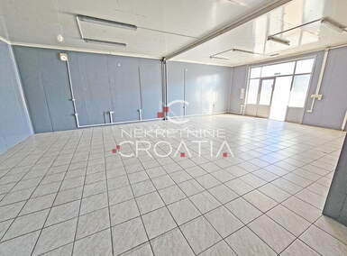 Poslovni prostor, Varaždin, prodaja, 199000 €, 219 m2