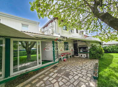 Kuca, Varaždin, prodaja, 450000 €, 296 m2