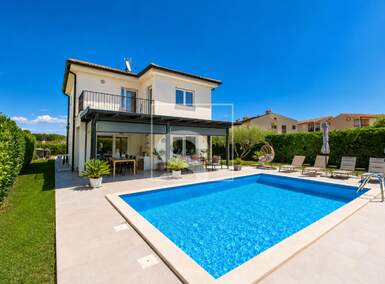 Kuca, Poreč, prodaja, 570000 €, 140 m2