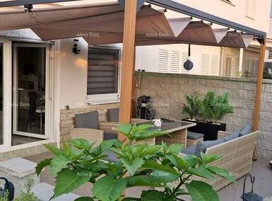 Dvosoban stan, Poreč, NOVA VAS, prodaja, 228000 €, 70 m2
