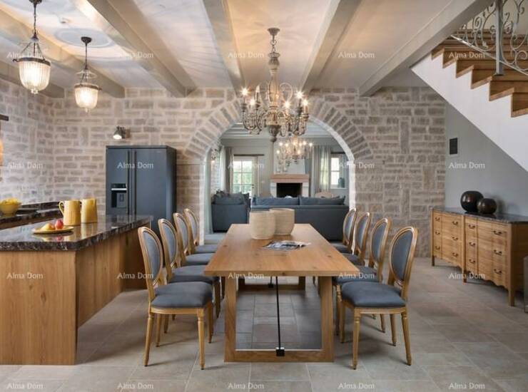 U okolici Kanfanara smjestila se luksuzna vila sa bazenom površine 359 m2 ... — fotografija 10