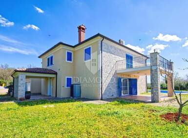 Kuca, Umag, prodaja, 970000 €, 339 m2