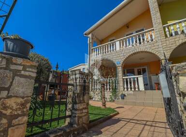 Kuca, Pula, Štinjan, prodaja, 332000 €, 90 m2