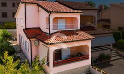 Kuca, Poreč, prodaja, 395000 €, 115 m2