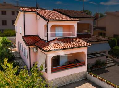 Kuca, Poreč, prodaja, 395000 €, 115 m2