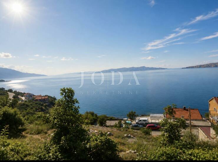 SENJ, građevinsko zemljište sa prekrasnim pogledom na more