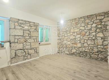 Kuca, Novi Vinodolski, prodaja, 360000 €, 110 m2