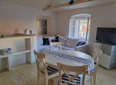 Dvosoban stan, Cres, prodaja, 176000 €, 54 m2