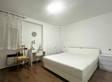Trosoban stan, Rijeka, Belveder, najam, 700 €, 62 m2