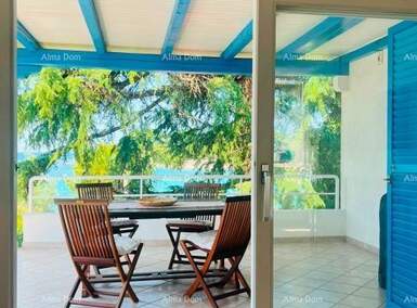 Trosoban stan, Umag, prodaja, 630000 €, 90 m2